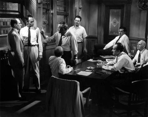 “12 Angry Men” -  A Gripping Courtroom Drama Starring Henry Fonda!